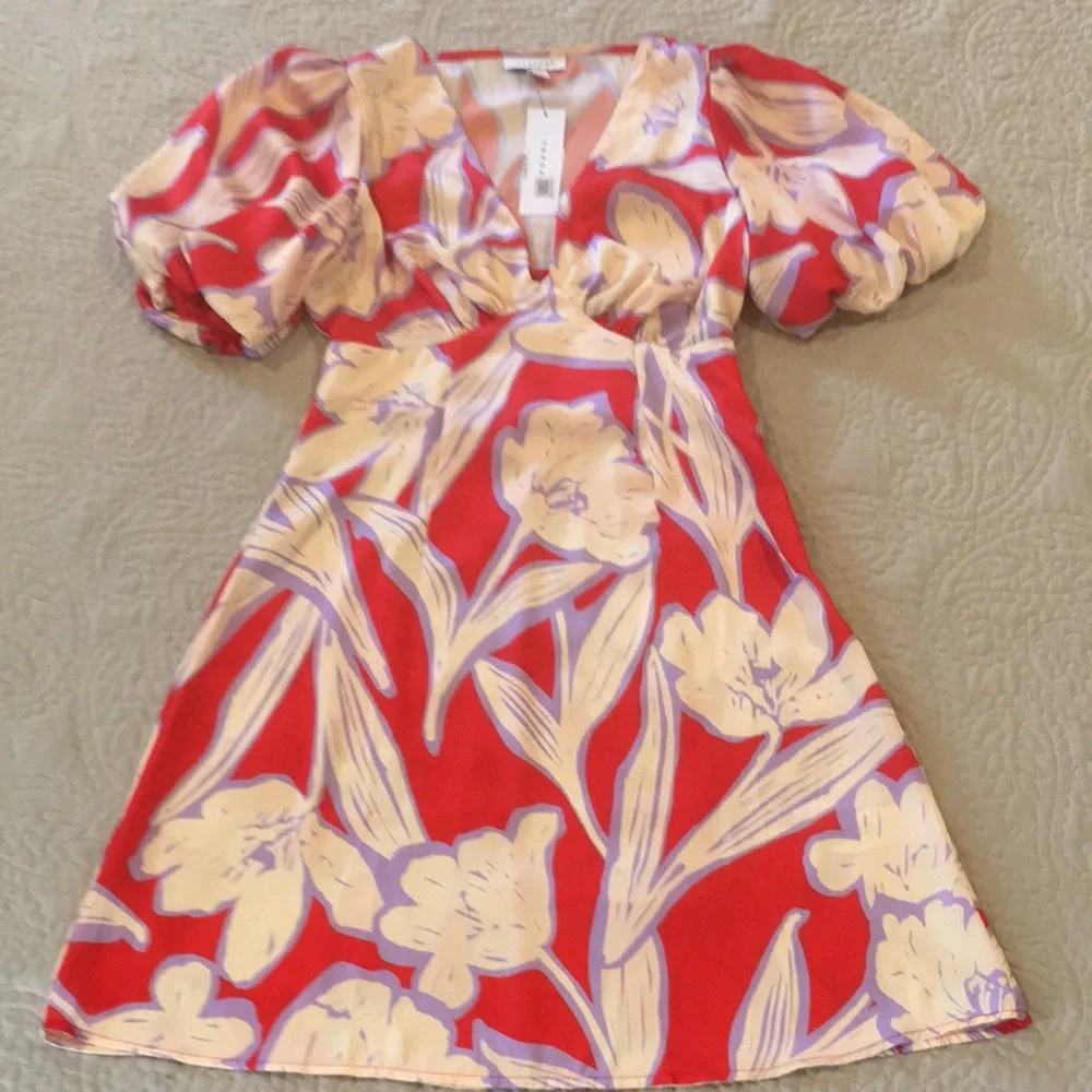๐ TOPSHOP Puff Sleeve Cutout Back Large Floral Satin Mini Dress 4 Red/Cream - Picture 2 of 15